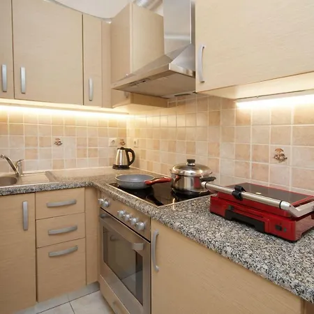 Apollon In * Argostoli (Kefalonia)